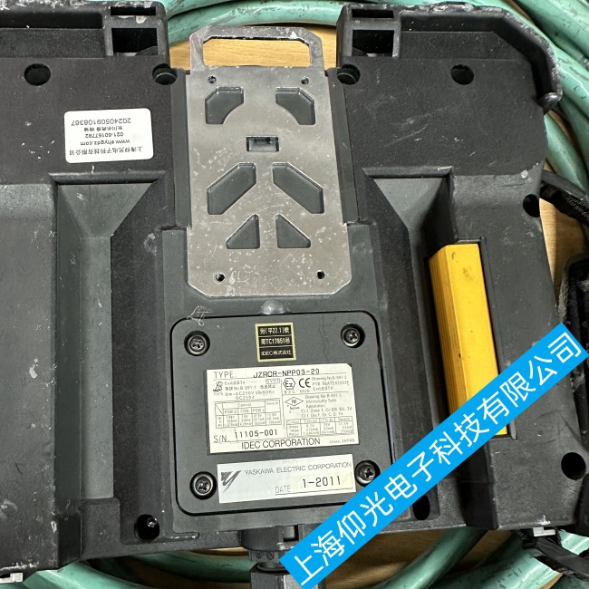 �o�a�����C����MC2000ʾ����ϵ�y(t��ng)���������C���ϾS�޽�(j��ng)��S��